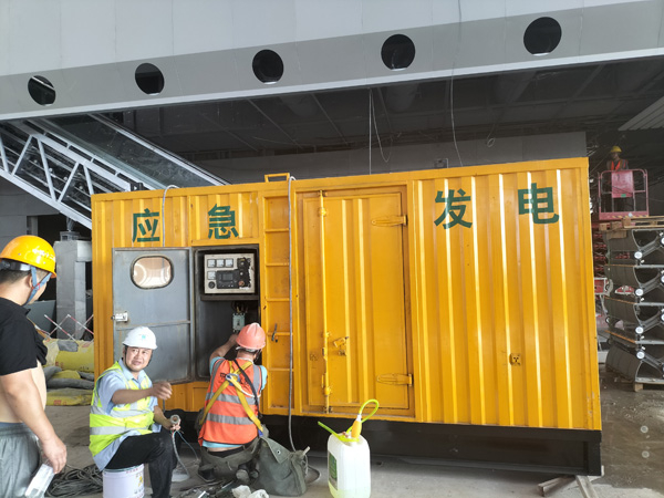 乾安怎样判断空气滤清器是否需要更换？